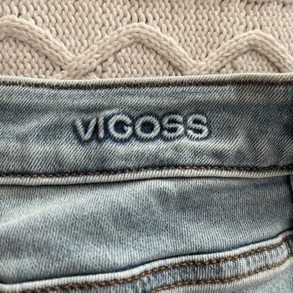 Vigoss Women's Light Wash Distressed Short Blue Denim Shorts Plus Size 24 - Picture 3 of 14